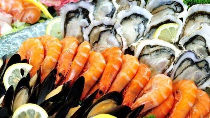 Seafood due to high content of selenium and zinc increases potency in men