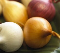 Onions stimulate blood circulation in the pelvic region
